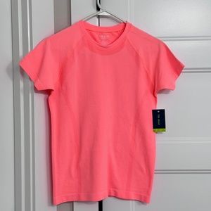Tek Gear Womens Size L Short Sleeves Athletic T-Shirt  Pink